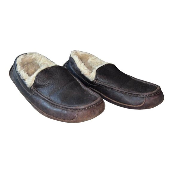 UGG 5379 Mens Dark Brown Leather Shearling Loafers Slippers Comfort - Picture 1 of 13